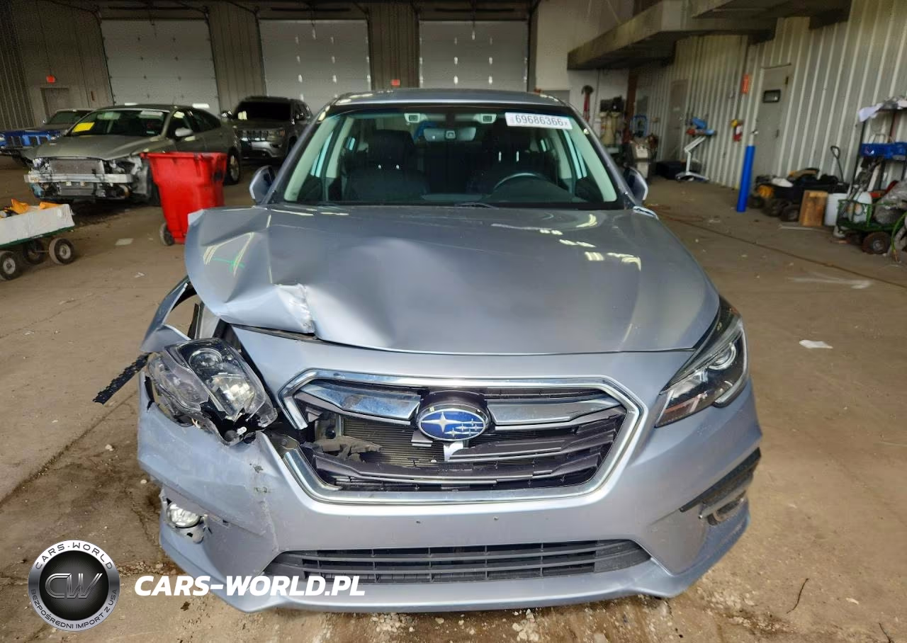 2018 Subaru Legacy 2.5I Premium VIN:4S3BNAF6XJ3023314 - 5