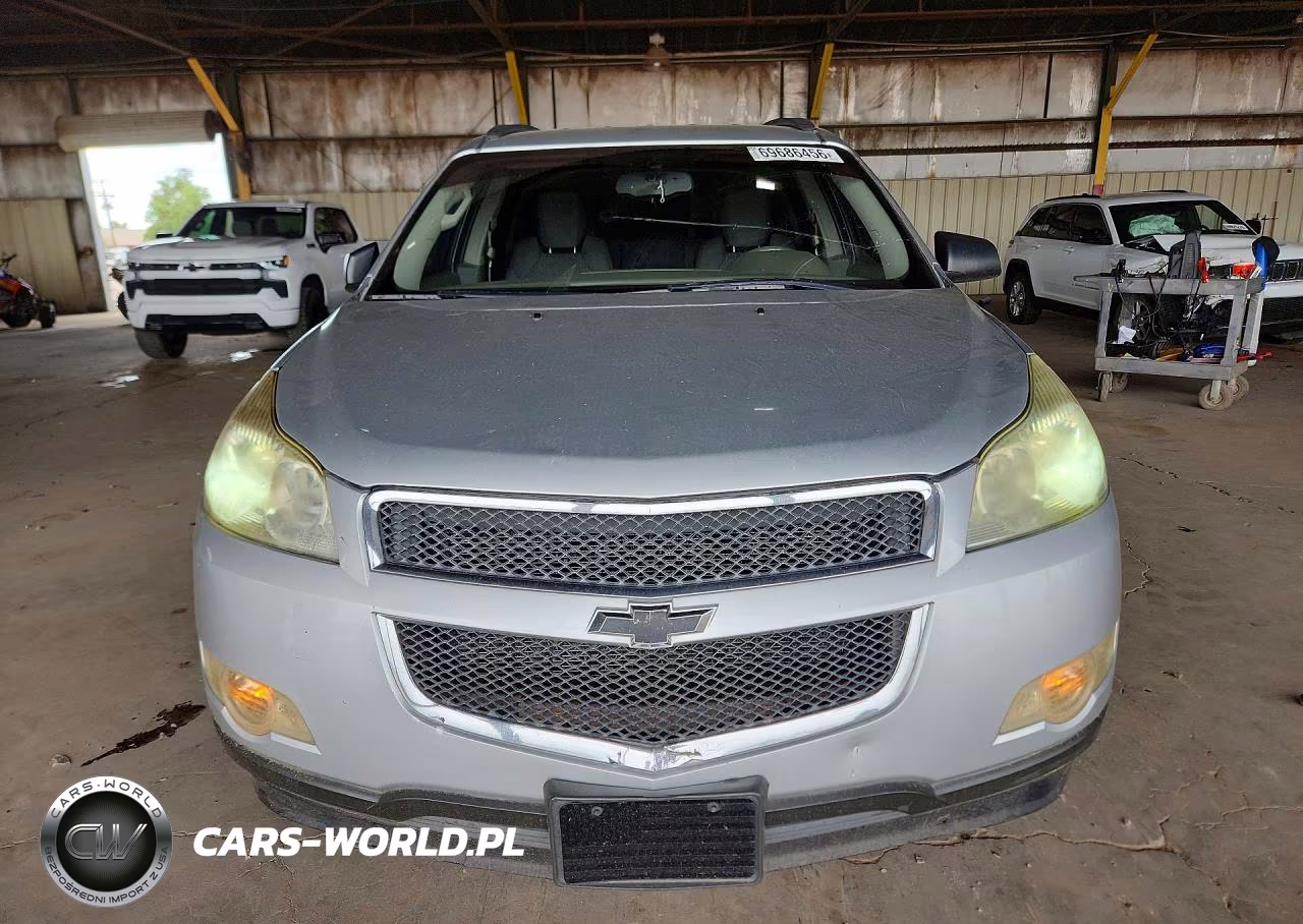 2012 Chevrolet Traverse Ls VIN:1GNKRFED0CJ127981 - 5