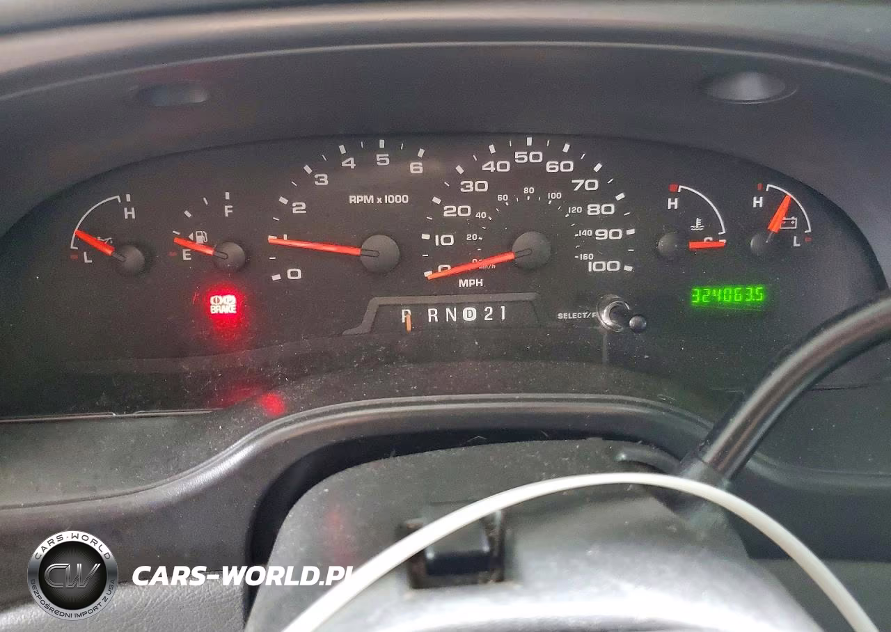 2008 Ford Econoline E250 Van VIN:1FTNS24W08DB03675 - 9