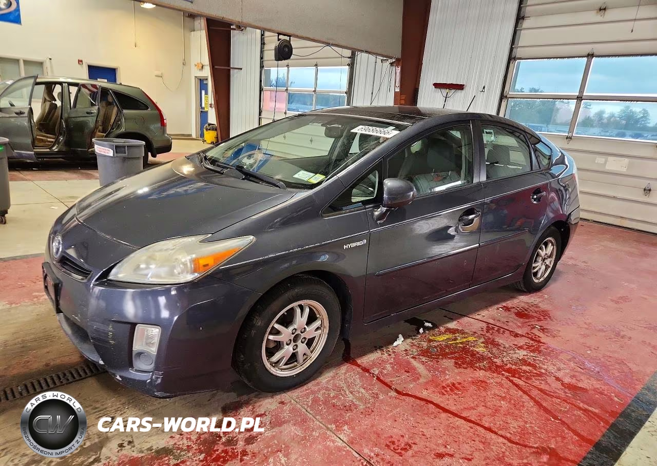 2010 Toyota Prius Iv – zdjęcie 1 z 12