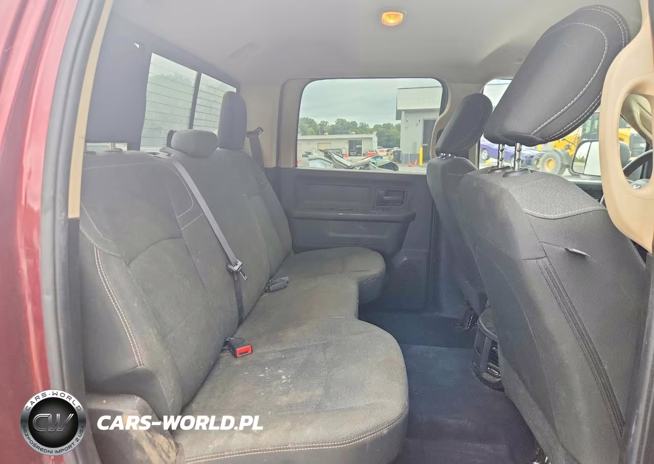 2020 Ram 2500 Tradesman VIN:3C6UR5CJXLG174366 - 11