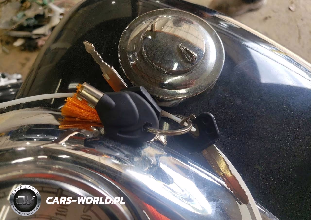 2005 Yamaha 1500Cc Base VIN:JYAVM01EX5A080604 - 8