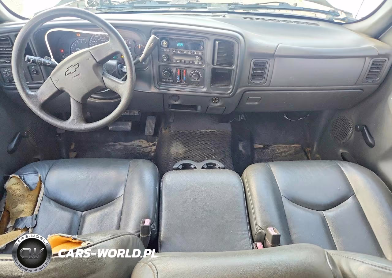 2005 Chevrolet Silverado C2500 Heavy Duty VIN:1GCHC23UX5F836374 - 8