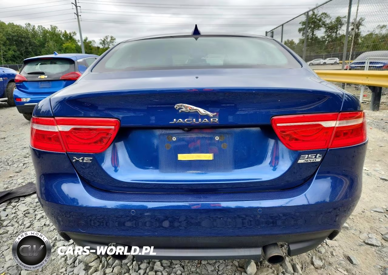2017 Jaguar Xe Prestige VIN:SAJAK4BV9HA952033 - 6