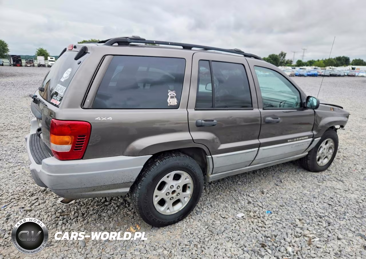 2000 Jeep Grand Cherokee Laredo VIN:1J4GW48S7YC419025 - 3