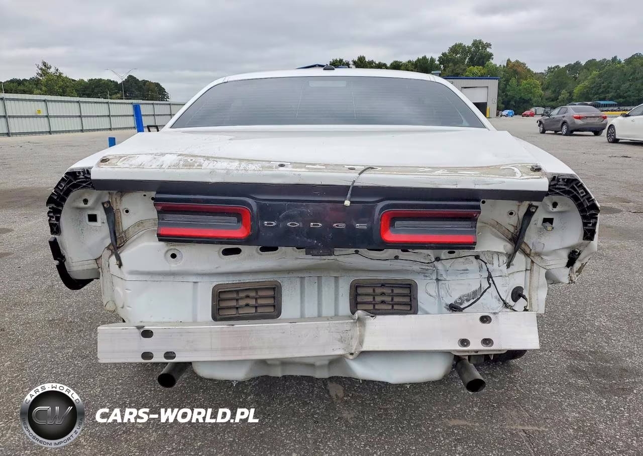 2020 Dodge Challenger Sxt VIN:2C3CDZAG5LH143337 - 6
