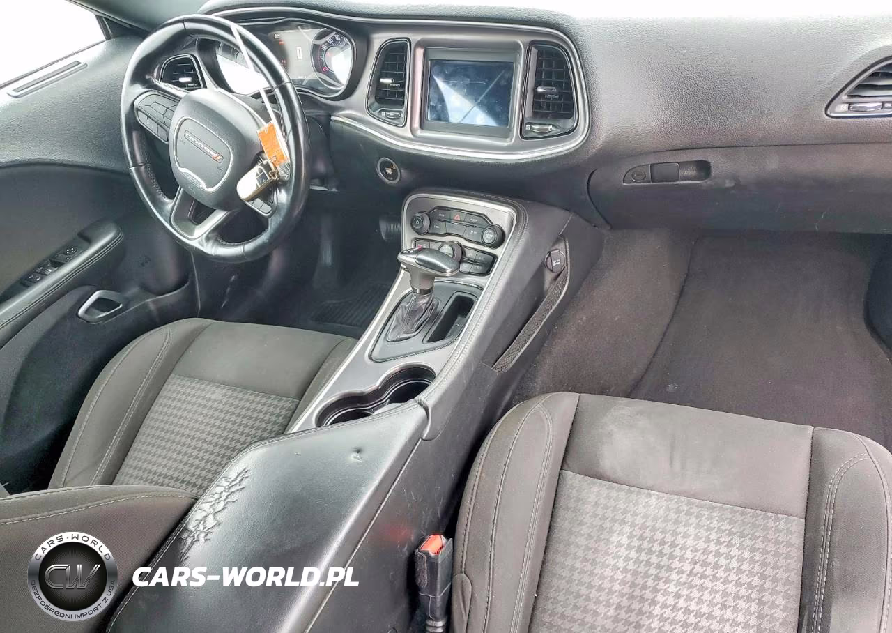 2020 Dodge Challenger Sxt VIN:2C3CDZAG5LH143337 - 8