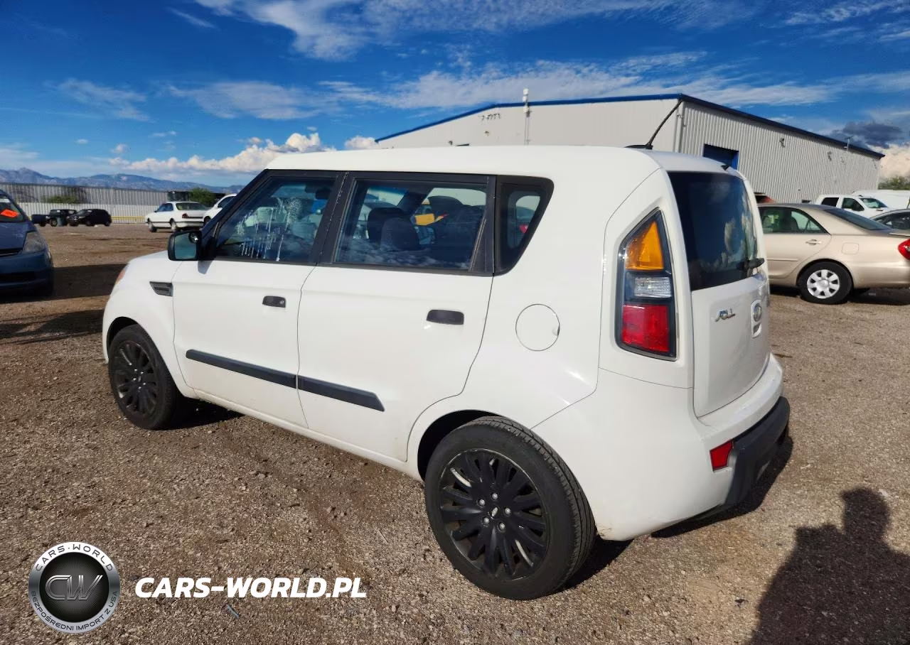 2010 Kia Soul Base VIN:KNDJT2A14A7140382 - 2