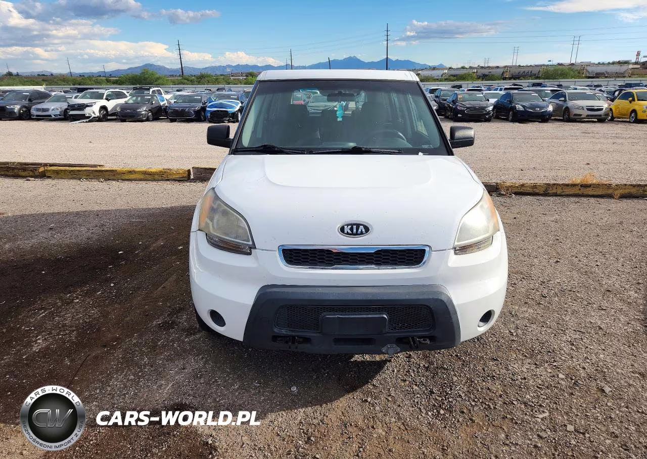 2010 Kia Soul Base VIN:KNDJT2A14A7140382 - 5
