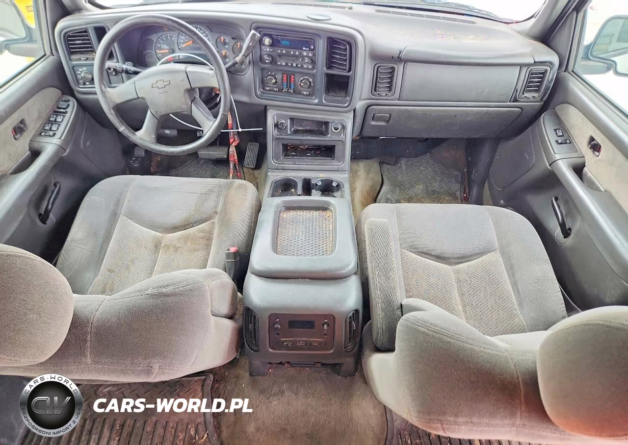 2003 Chevrolet Silverado C2500 Heavy Duty VIN:1GCHC23U03F181722 - 8