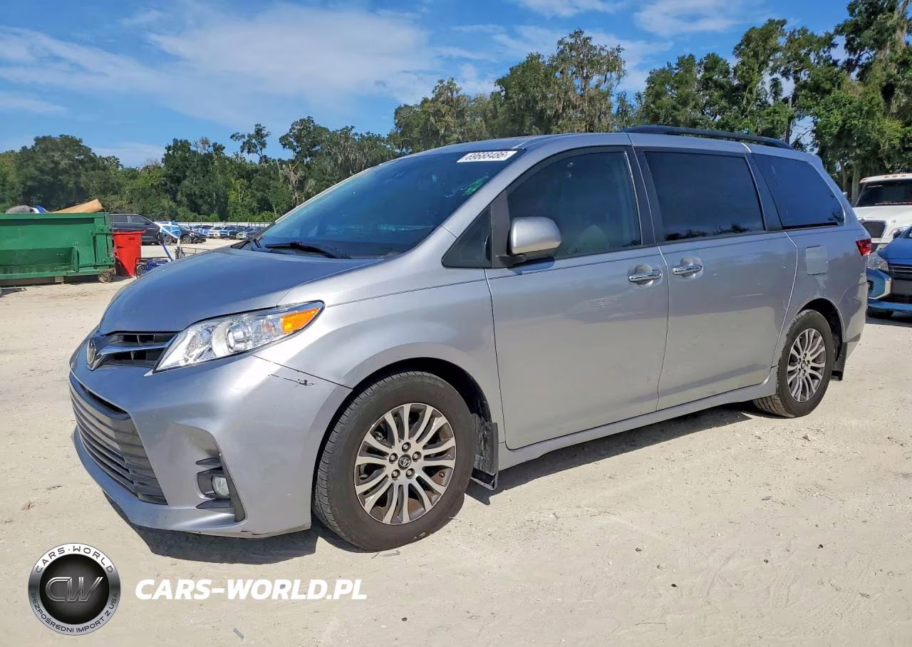 2018 Toyota Sienna Xle 8-Passenger VIN:5TDYZ3DC4JS904432 - 1