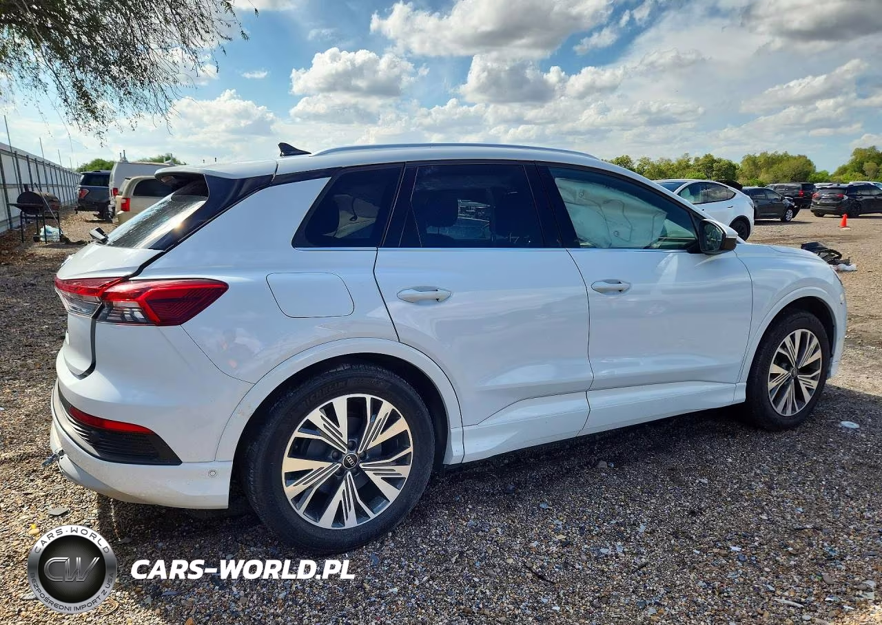 2023 Audi Q4 E-Tron Premium Plus VIN:WA1BCBFZ4PP026758 - 3