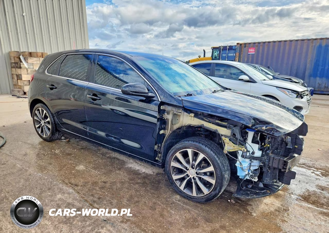 2018 Hyundai Elantra Gt Base VIN:KMHH35LE3JU074226 - 4