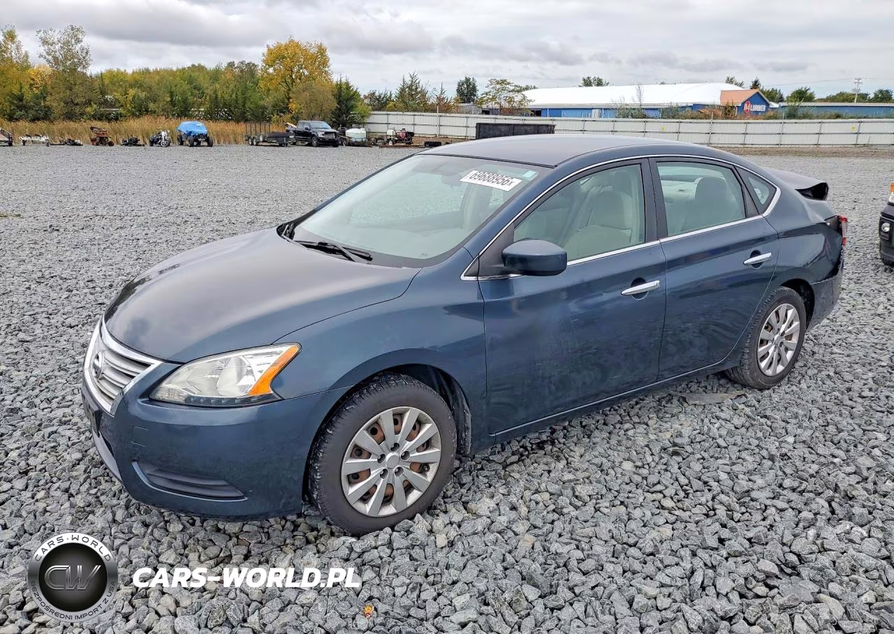 2013 Nissan Sentra S – zdjęcie 1 z 12