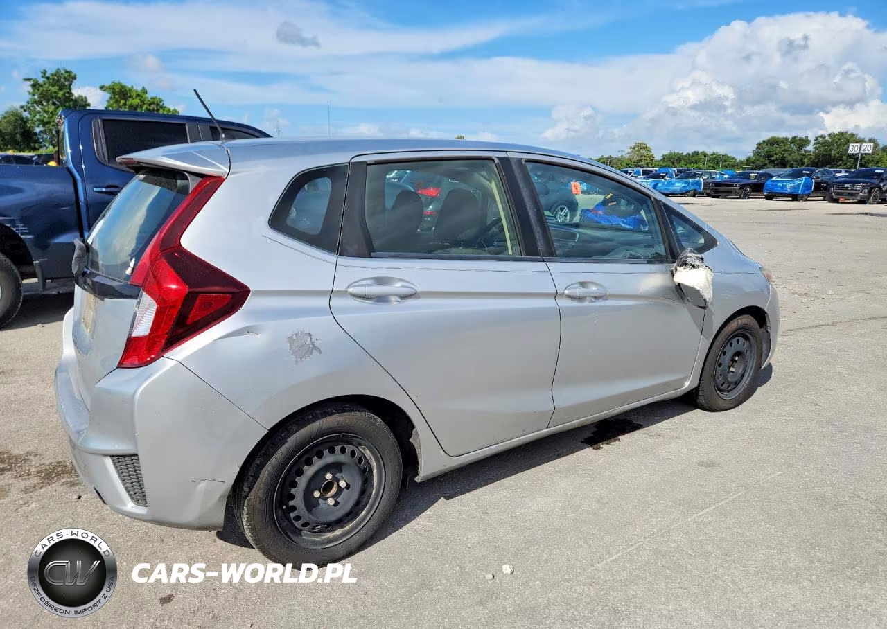 2016 Honda Fit Lx VIN:JHMGK5H5XGX032315 - 3