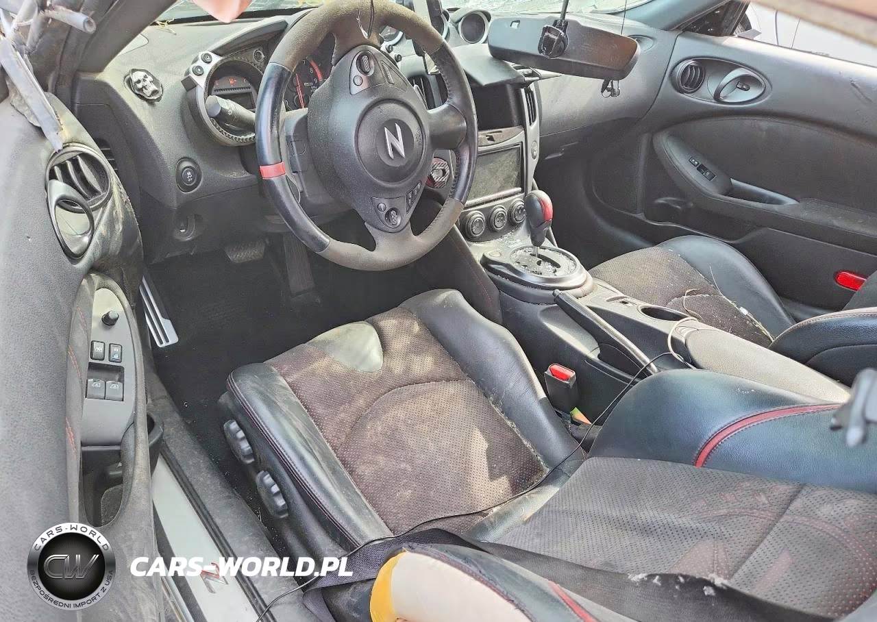 2020 Nissan 370Z Base VIN:JN1AZ4EH0LM821213 - 8