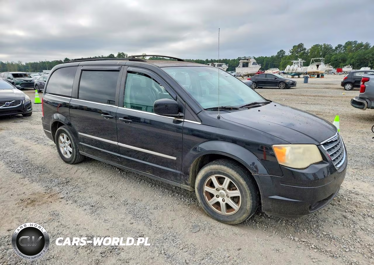 2010 Chrysler Town & Country Touring VIN:2A4RR5D14AR432265 - 4