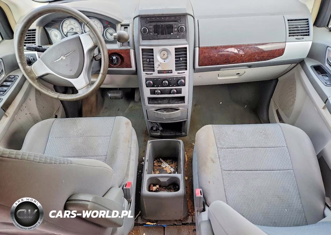 2010 Chrysler Town & Country Touring VIN:2A4RR5D14AR432265 - 8