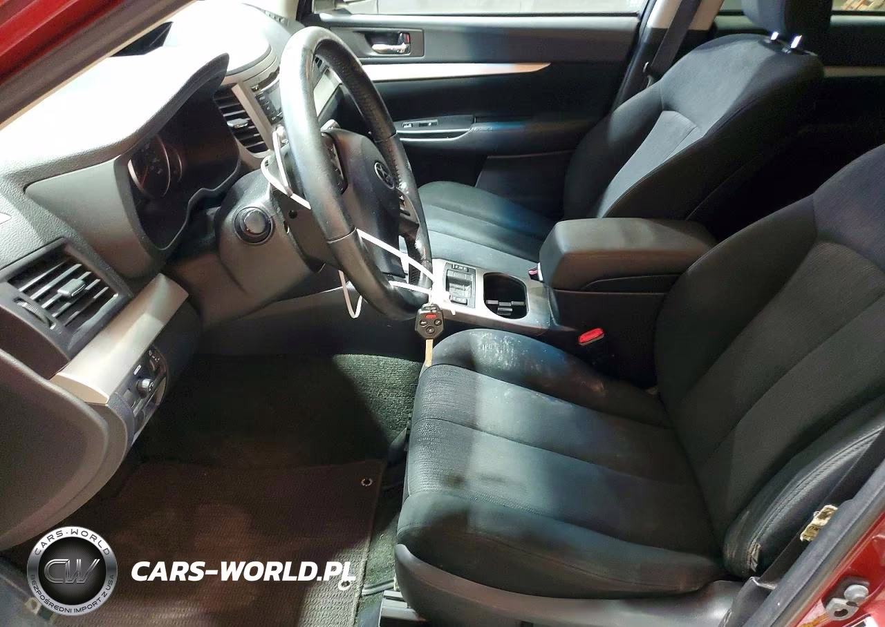 2013 Subaru Outback 2.5I Premium VIN:4S4BRBCC4D3276214 - 7