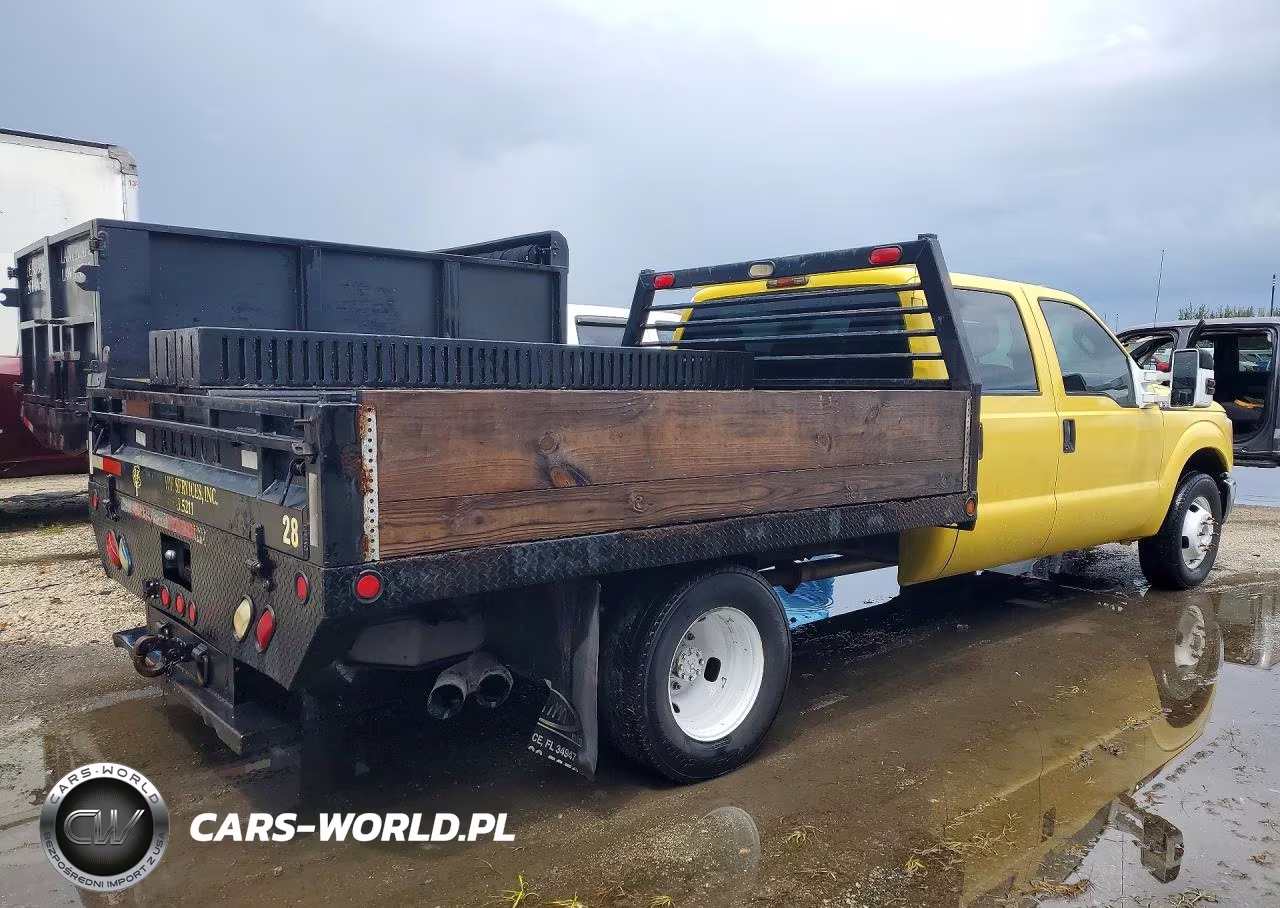 2011 Ford F350 Super Duty VIN:1FD8W3GT4BEB12689 - 3