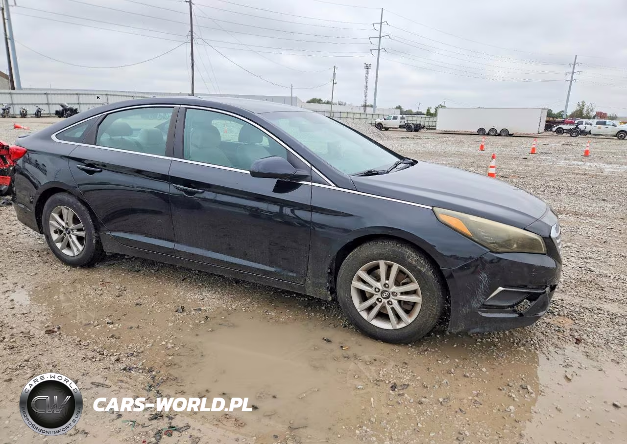 2016 Hyundai Sonata Se VIN:5NPE24AF6GH418568 - 4