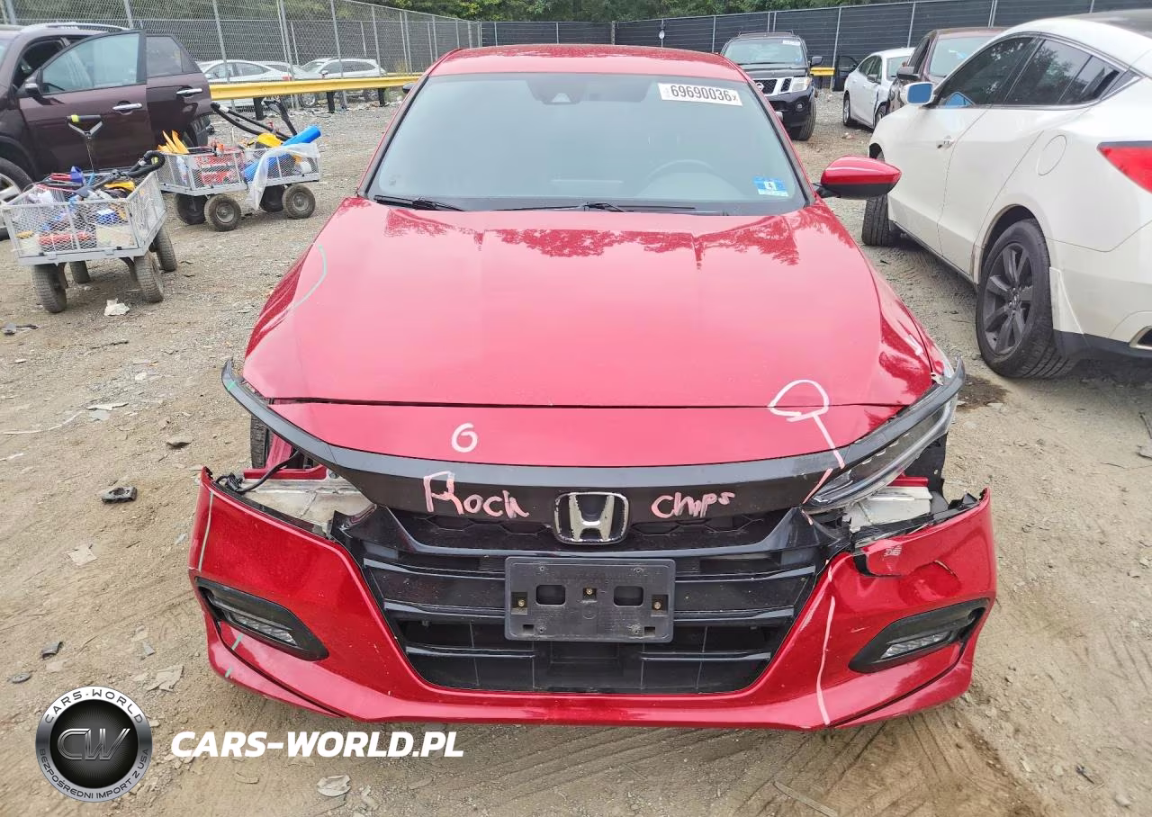 2018 Honda Accord Sport VIN:1HGCV1F35JA235397 - 5