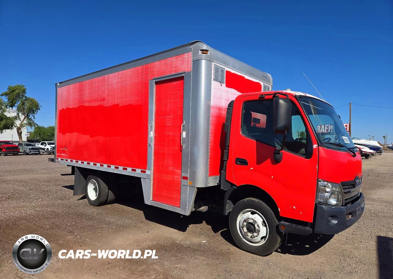2017 Hino 195 Box Truck VIN:JHHSDM2H2HK005835 - 4
