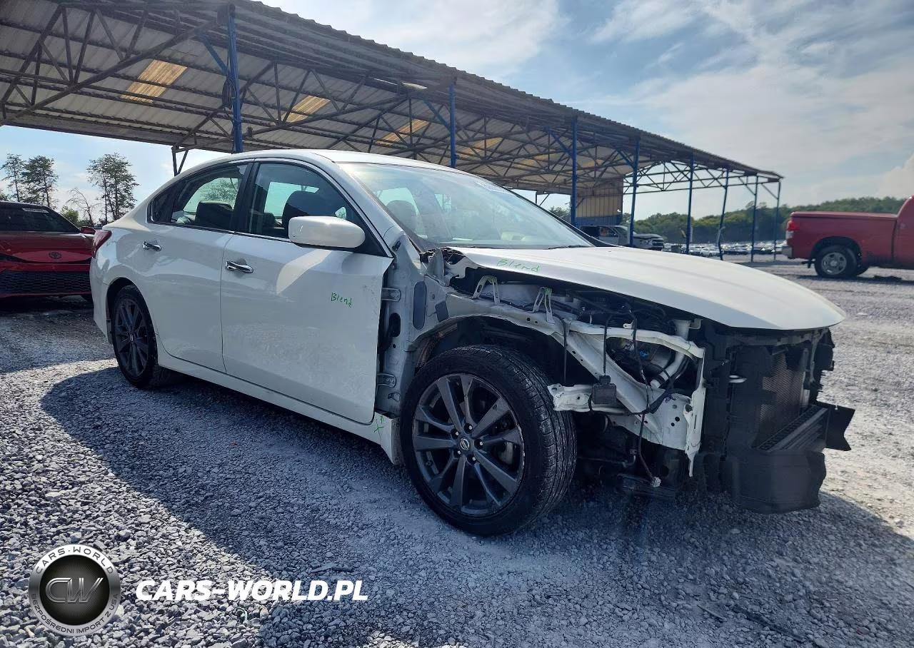 2018 Nissan Altima 2.5 Sr VIN:1N4AL3AP6JC476834 - 4