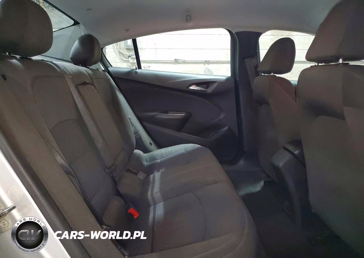 2019 Chevrolet Cruze Lt VIN:1G1BE5SM2K7116309 - 10