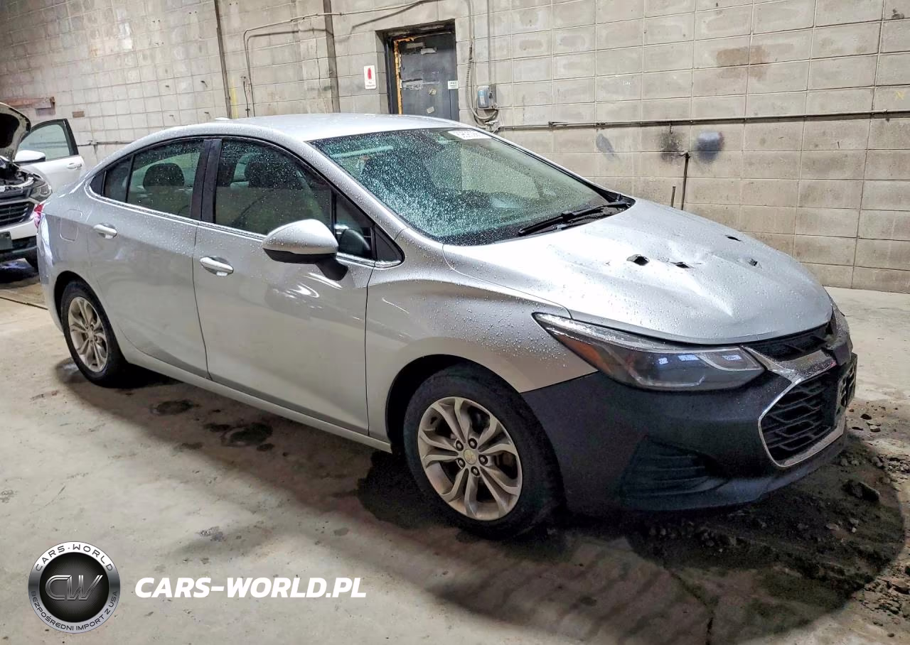 2019 Chevrolet Cruze Lt VIN:1G1BE5SM2K7116309 - 4