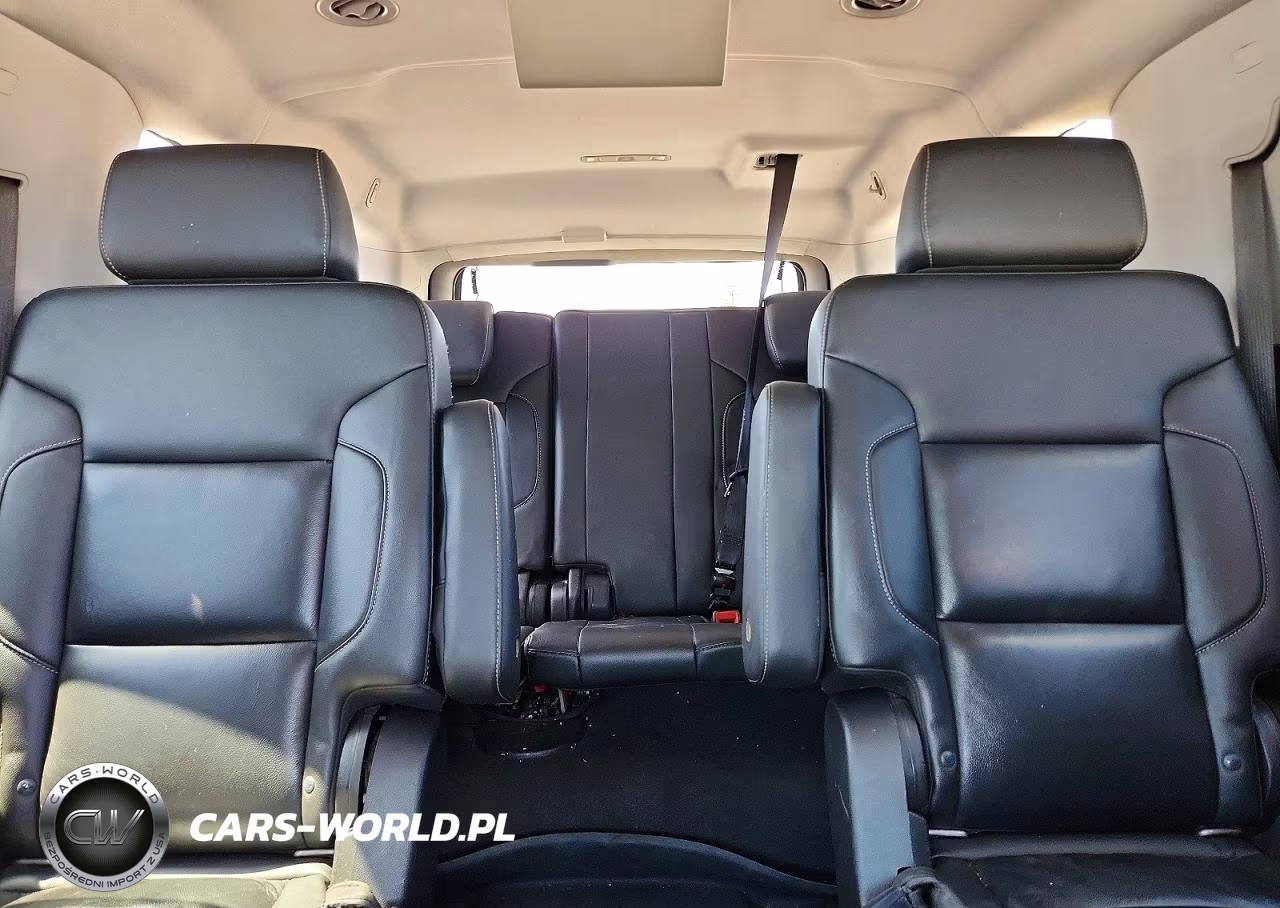 2019 Chevrolet Suburban C1500 Lt VIN:1GNSCHKCXKR165470 - 10