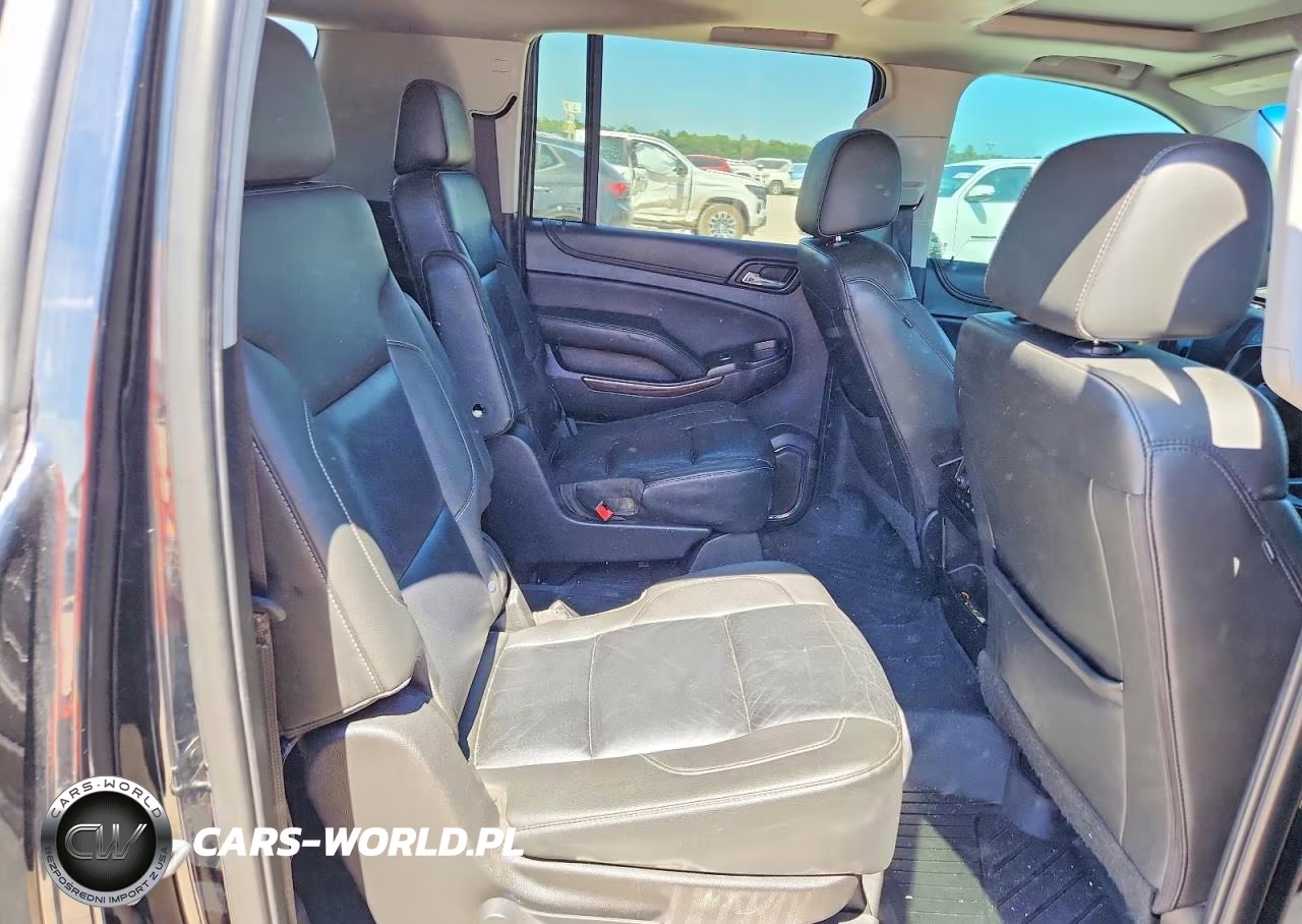 2019 Chevrolet Suburban C1500 Lt VIN:1GNSCHKCXKR165470 - 11