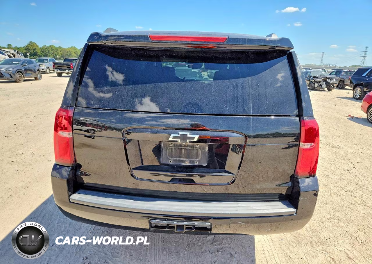 2019 Chevrolet Suburban C1500 Lt VIN:1GNSCHKCXKR165470 - 6