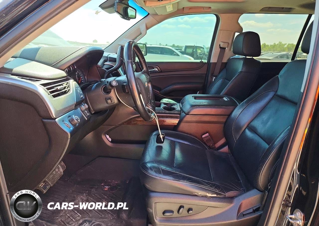 2019 Chevrolet Suburban C1500 Lt VIN:1GNSCHKCXKR165470 - 7
