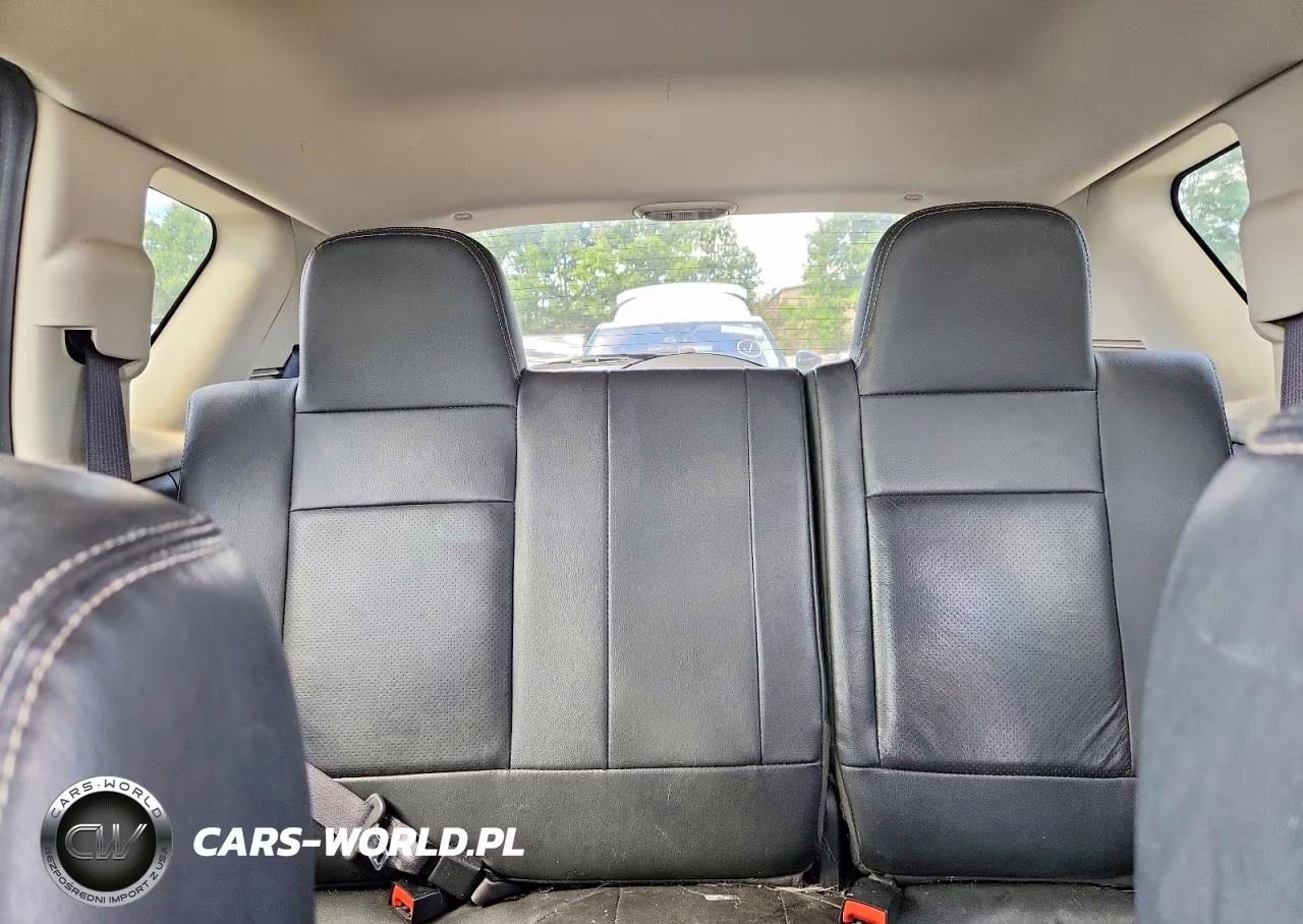 2017 Jeep Compass Latitude VIN:1C4NJDEB9HD176165 - 10