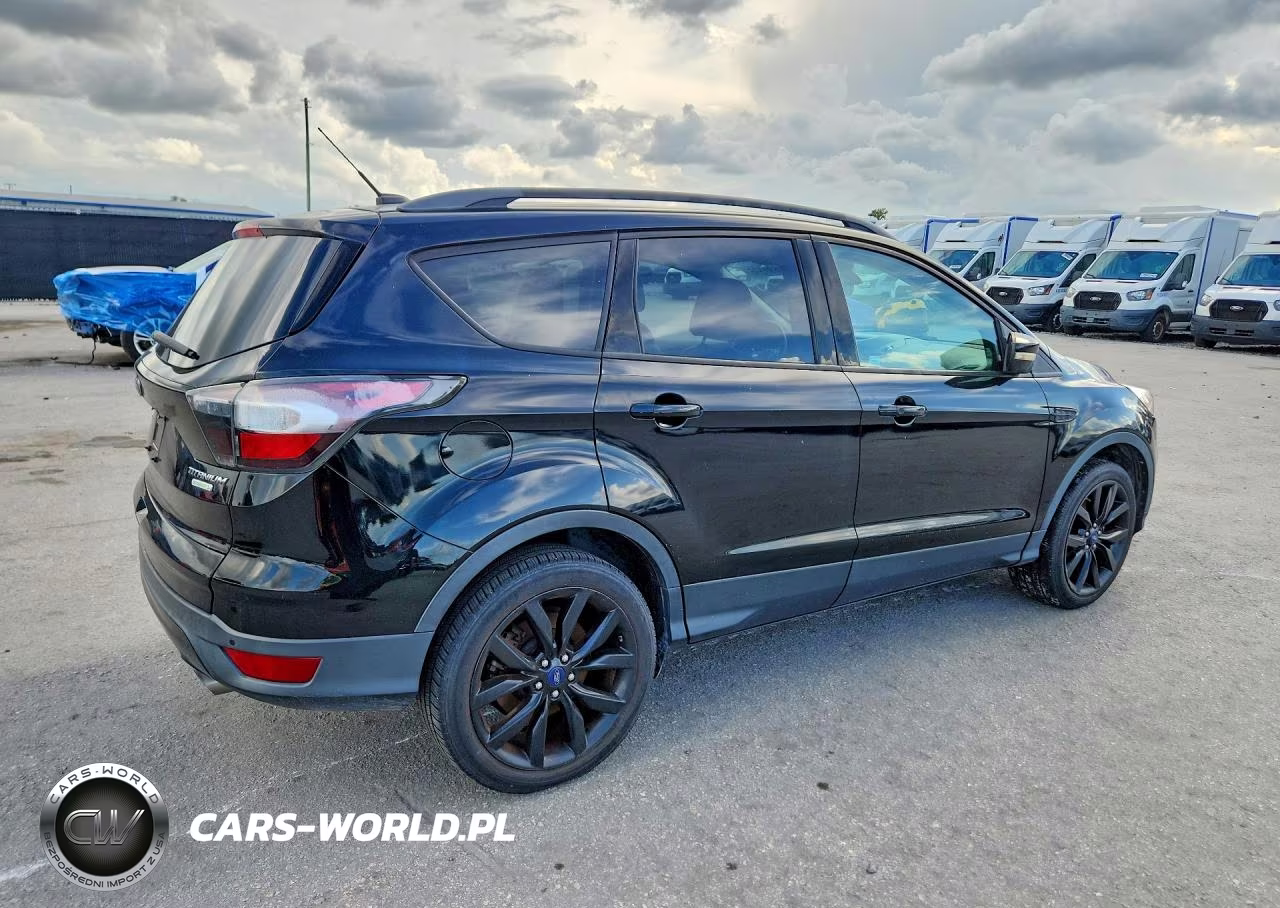 2017 Ford Escape Titanium VIN:1FMCU0JD0HUB35773 - 3