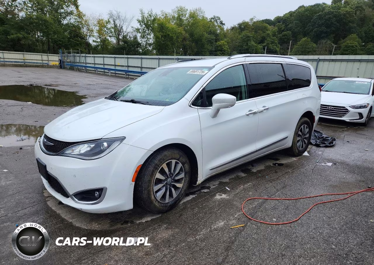 2020 Chrysler Pacifica Touring L Plus