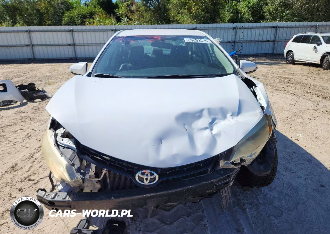 2015 Toyota Corolla S VIN:2T1BURHEXFC334374 - 5