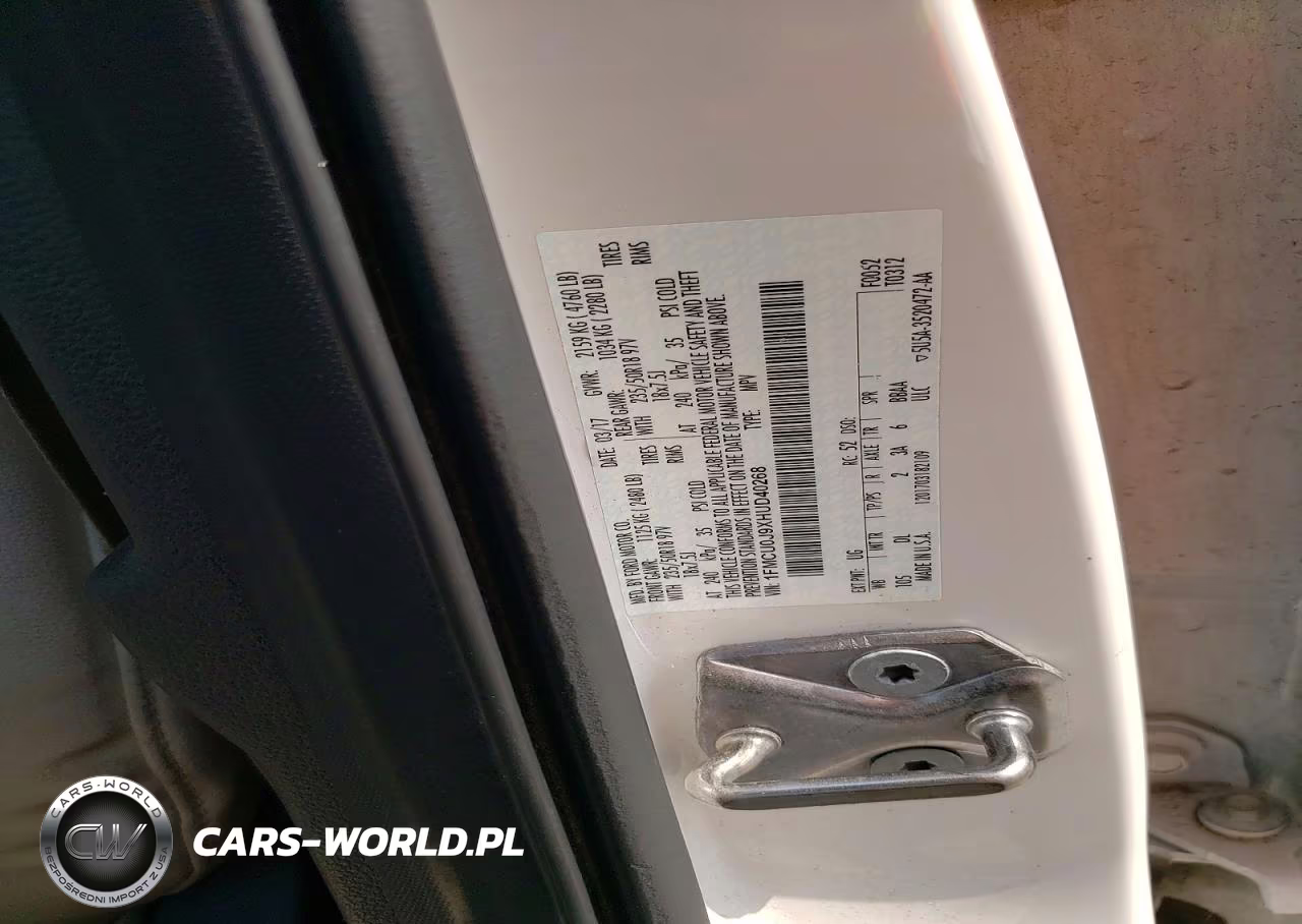 2017 Ford Escape Titanium VIN:1FMCU0J9XHUD40268 - 12