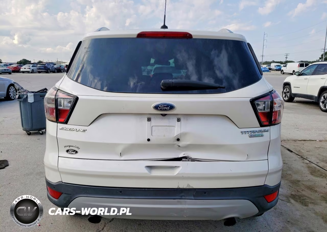 2017 Ford Escape Titanium VIN:1FMCU0J9XHUD40268 - 6