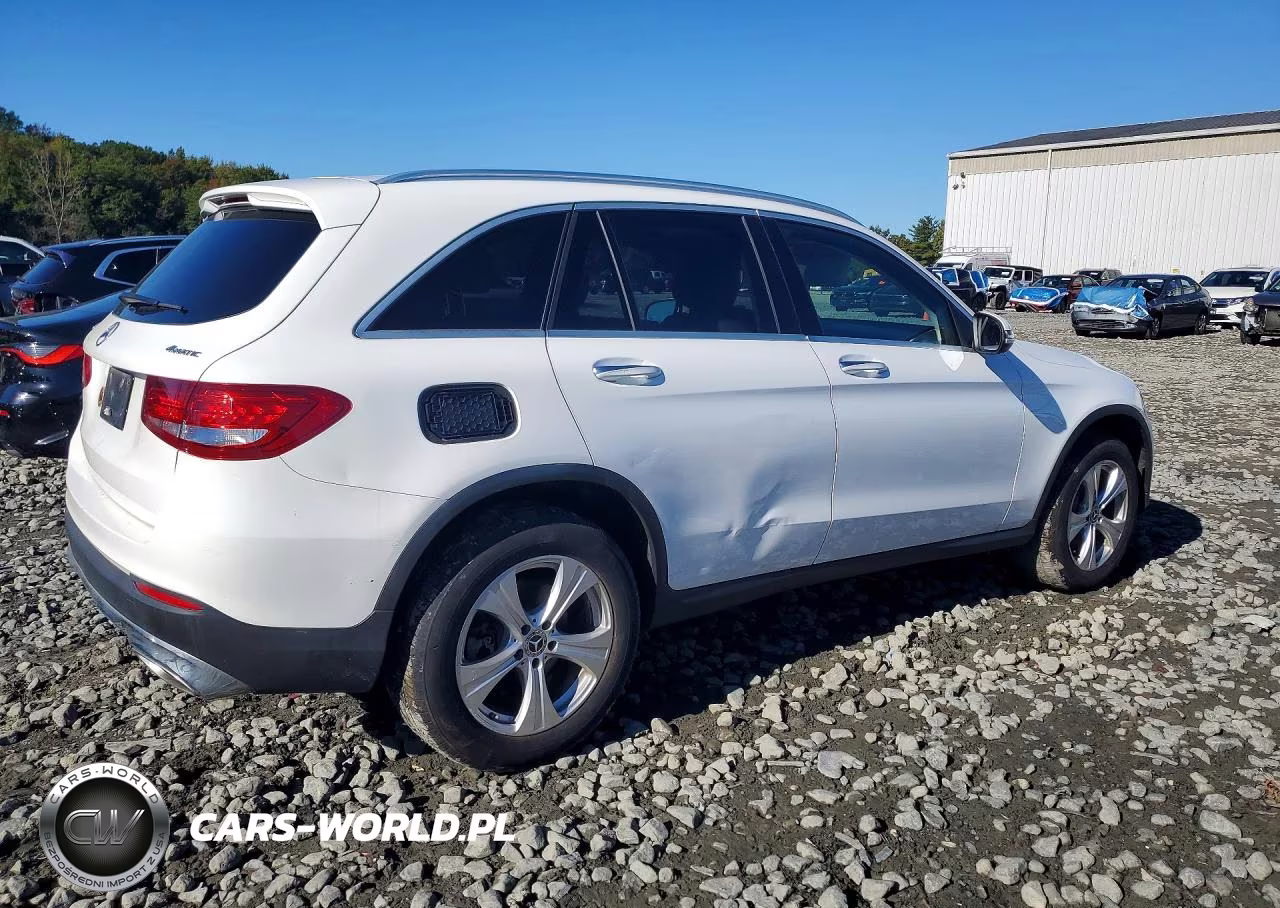 2018 Mercedes-Benz Glc 300 4Matic VIN:WDC0G4KB8JF319351 - 3