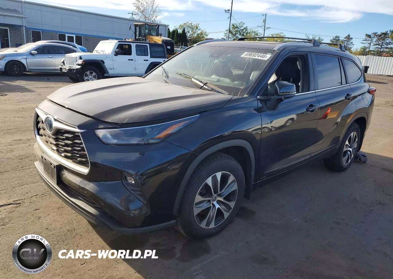2023 Toyota Highlander Hybrid Xle – zdjęcie 1 z 12