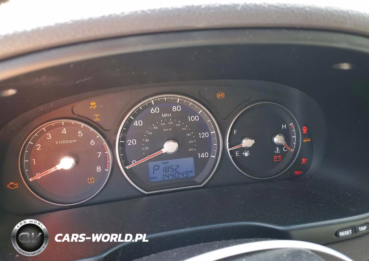 2010 Hyundai Santa Fe Gls VIN:5NMSGDAB7AH368284 - 9
