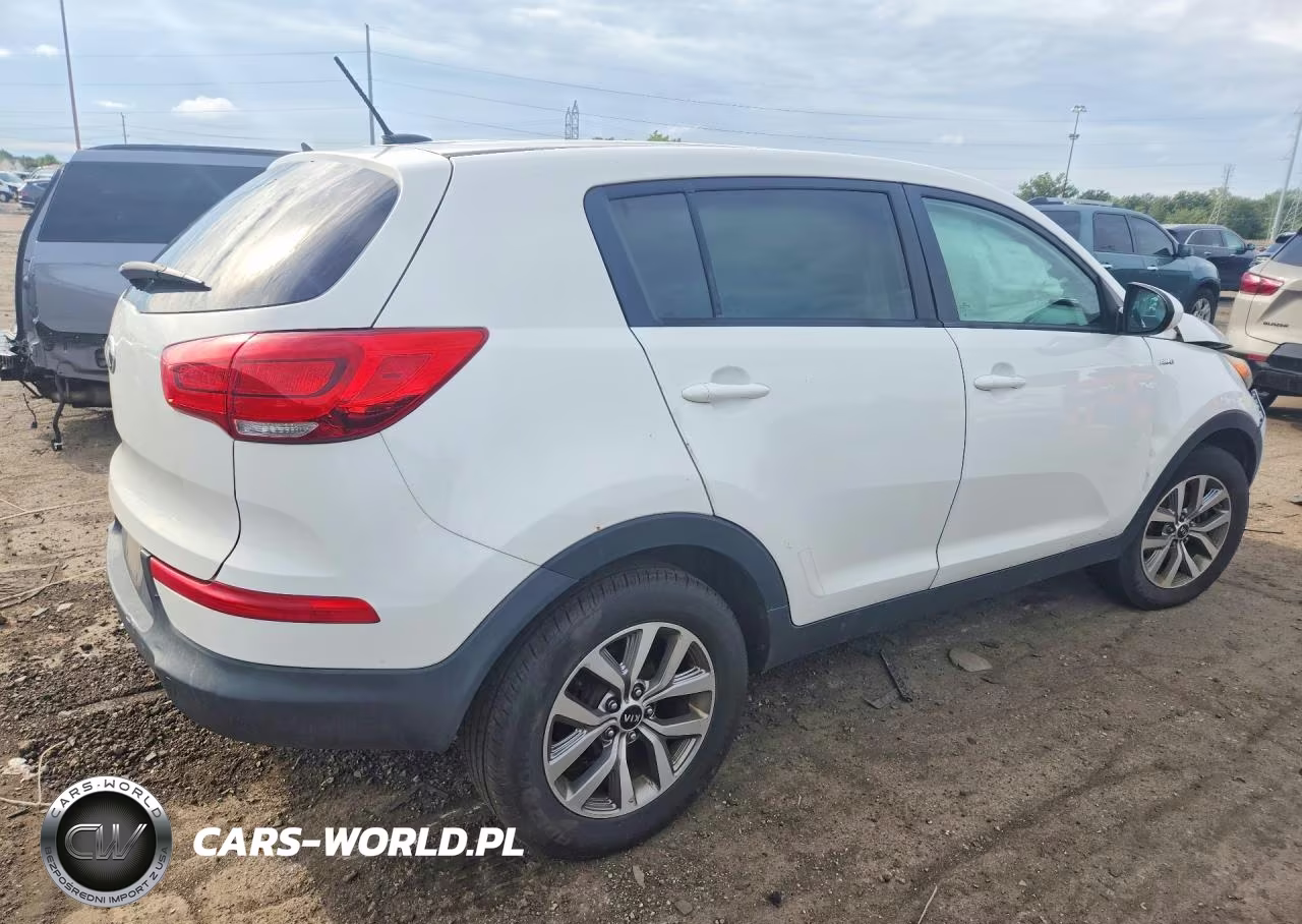 2016 Kia Sportage Lx VIN:KNDPBCACXG7807839 - 3