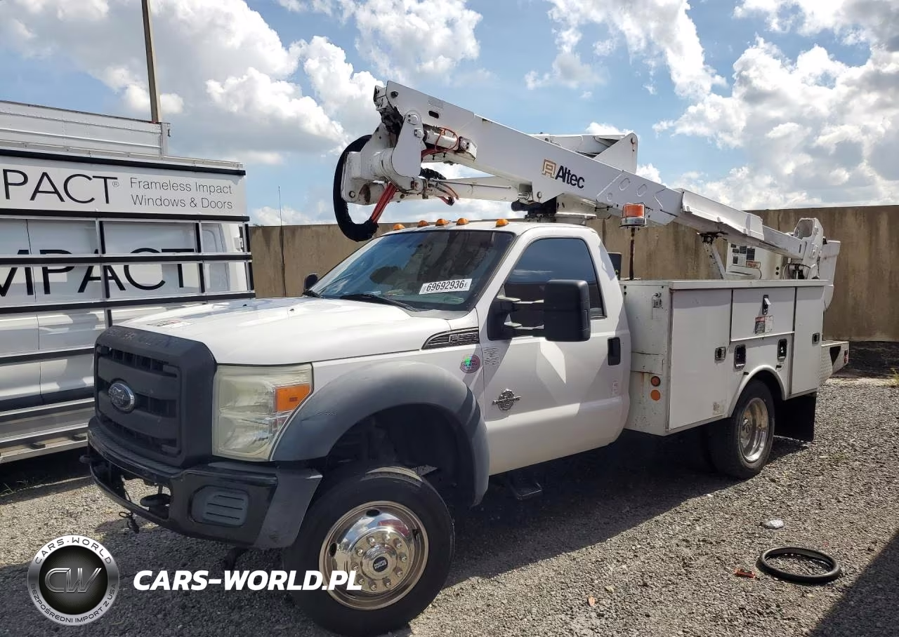 2012 Ford F550 Super Duty Bucket Truck VIN:1FDUF5GTXCEB11137 - 1