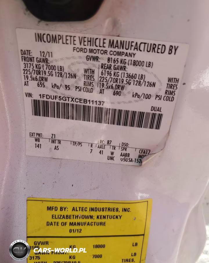 2012 Ford F550 Super Duty Bucket Truck VIN:1FDUF5GTXCEB11137 - 11