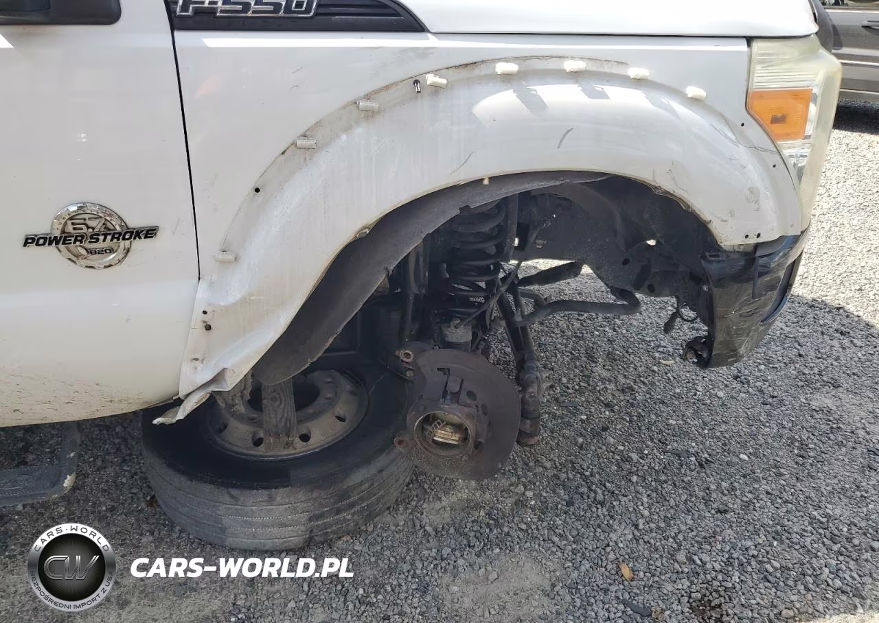 2012 Ford F550 Super Duty Bucket Truck VIN:1FDUF5GTXCEB11137 - 12
