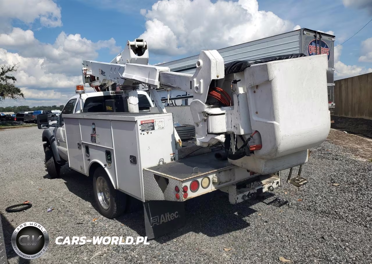 2012 Ford F550 Super Duty Bucket Truck VIN:1FDUF5GTXCEB11137 - 2