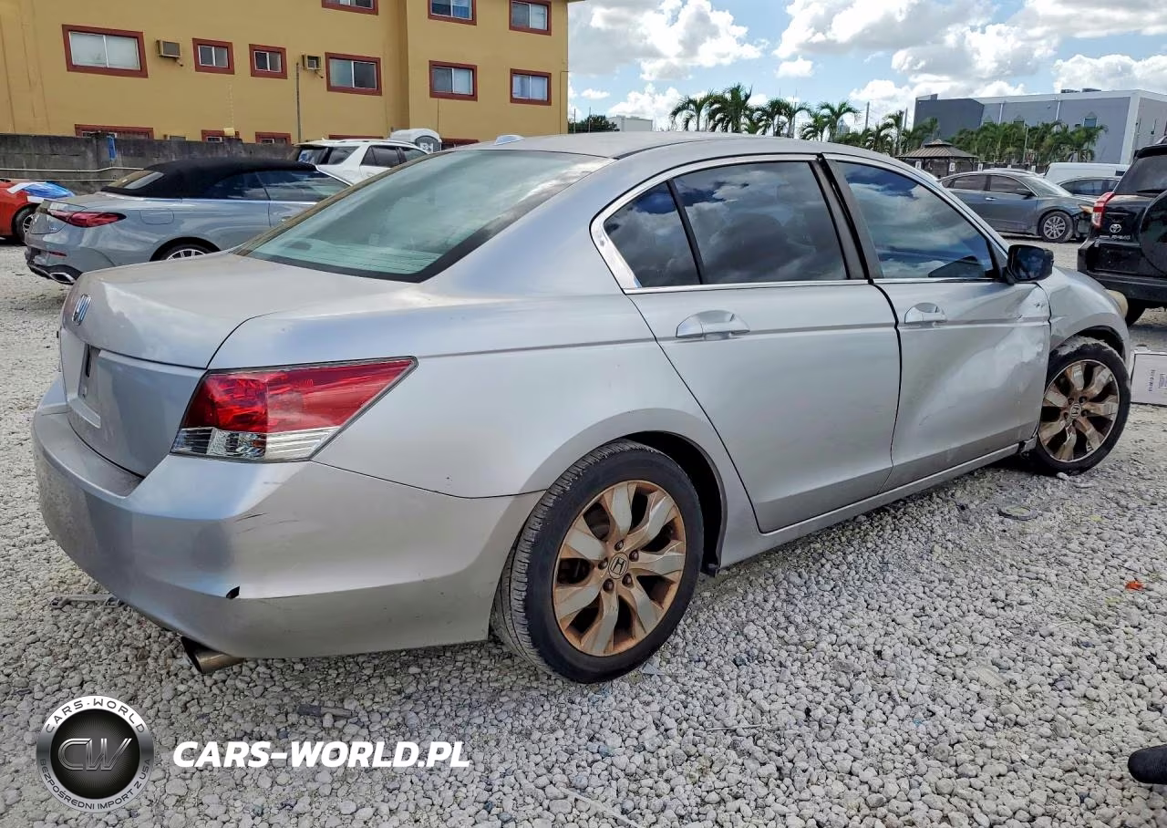 2010 Honda Accord Exl VIN:1HGCP2F81AA125619 - 3