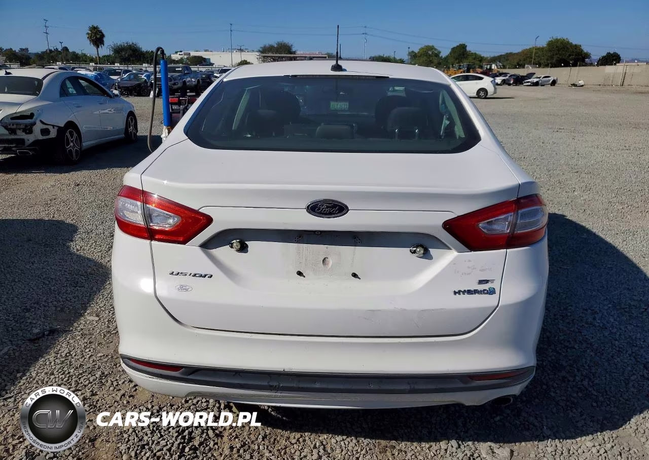 2013 Ford Fusion Se Hybrid VIN:3FA6P0LUXDR209486 - 6